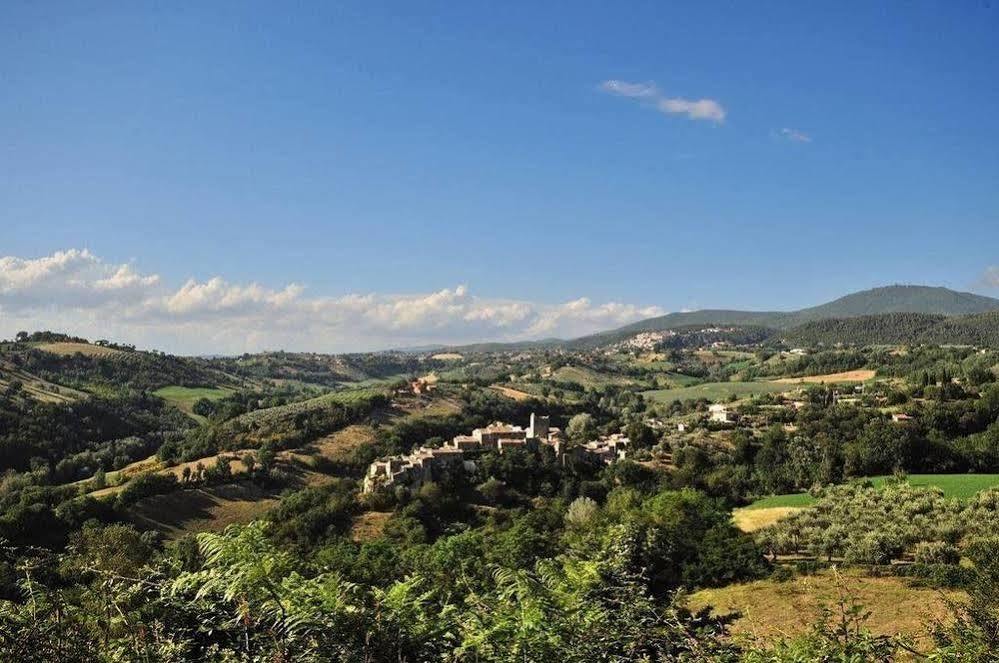 Agriturismo Casale Contessa Montebuono  Dış mekan fotoğraf